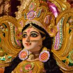 Read more about the article अम्बे तू है जगदम्बे काली (Ambe Tu Hai Jagdambe Kali Aarti)