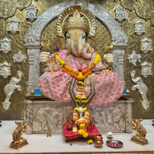 Read more about the article Siddhivinayak Aarti Lyrics – श्री सिद्धिविनायक आरती | Sukhkarta Dukhharta